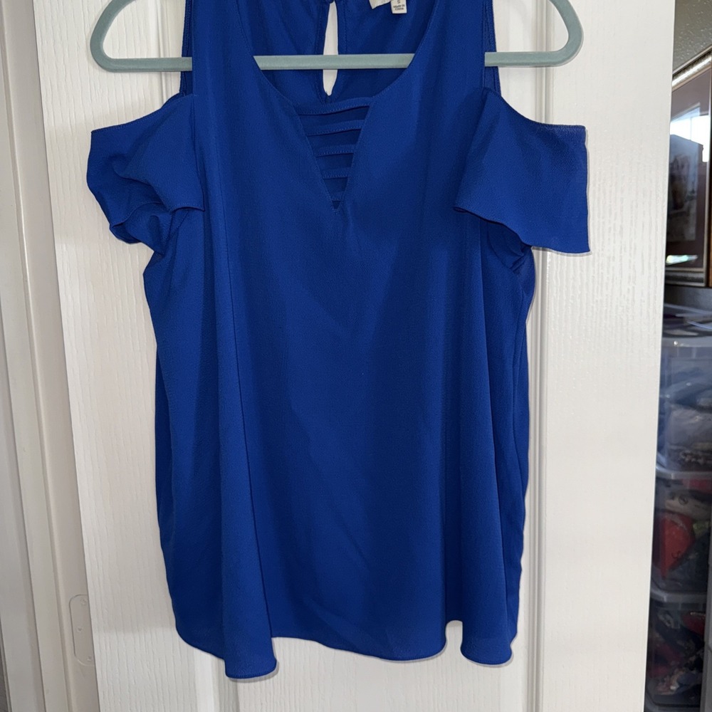 Umgee Cold Shoulder Blouse with Ruffles, Cobalt Blue Size Small Oversized 4909